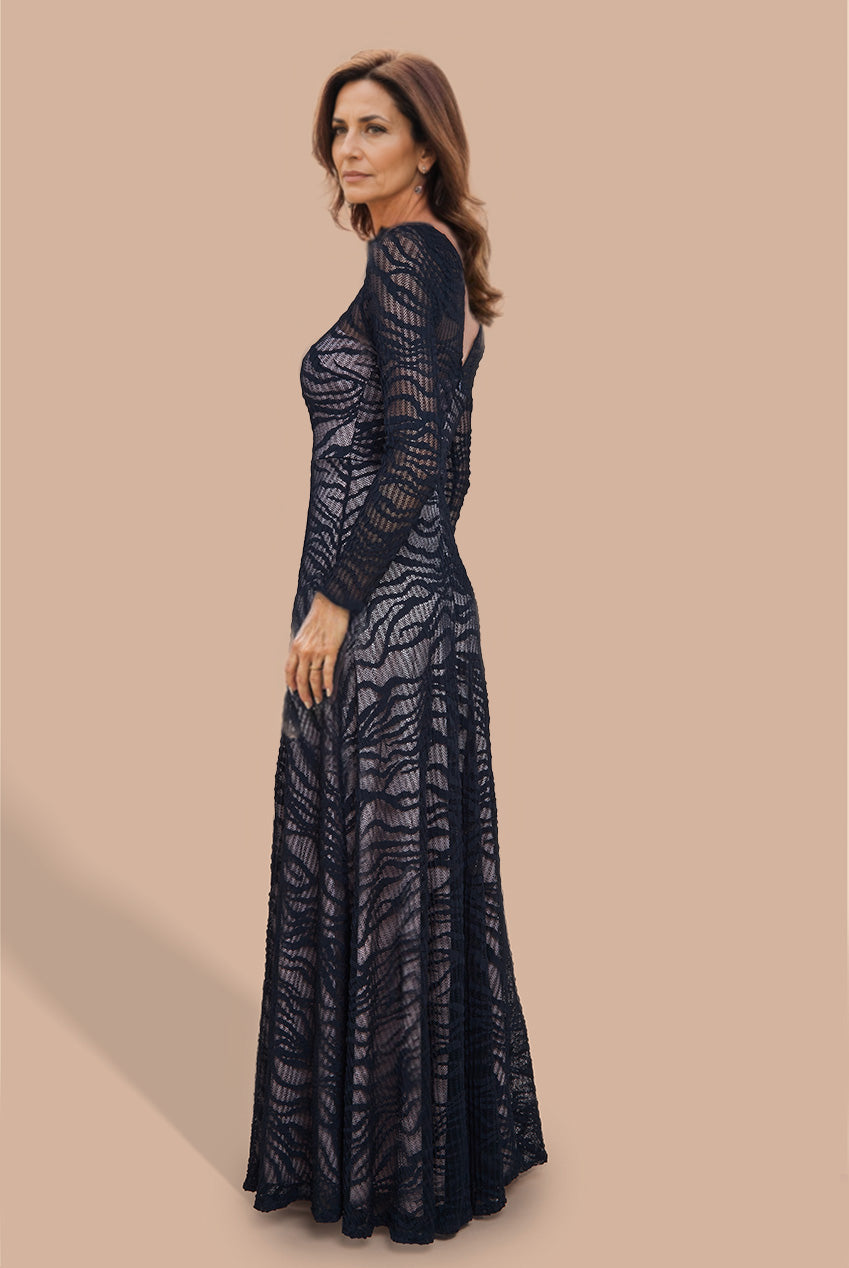 Geo Wave Flare Skirt Long Sleeve Maxi Dress - Black DR4491M