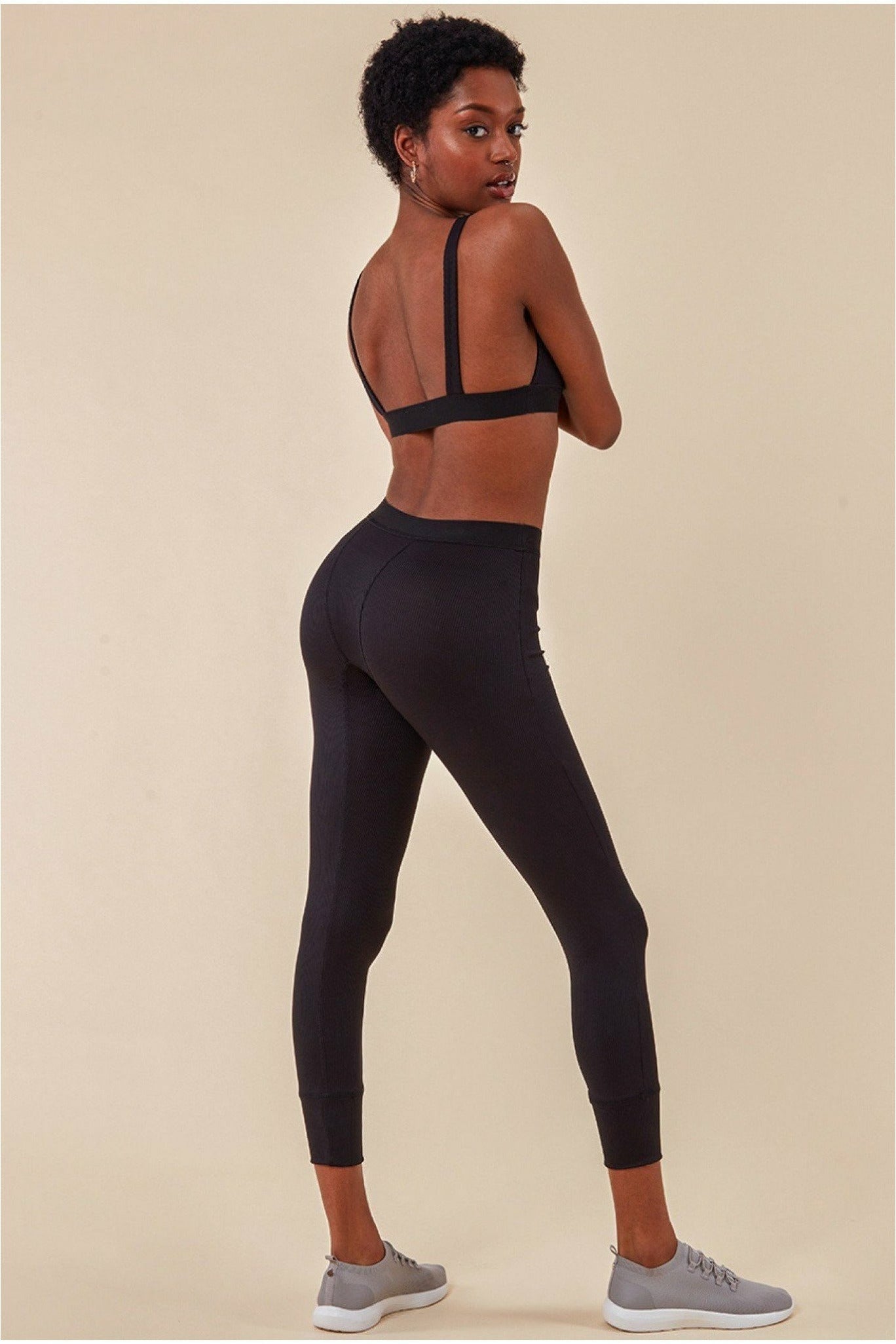 Bralette & Legging Workout Lounge Set - Black TS3