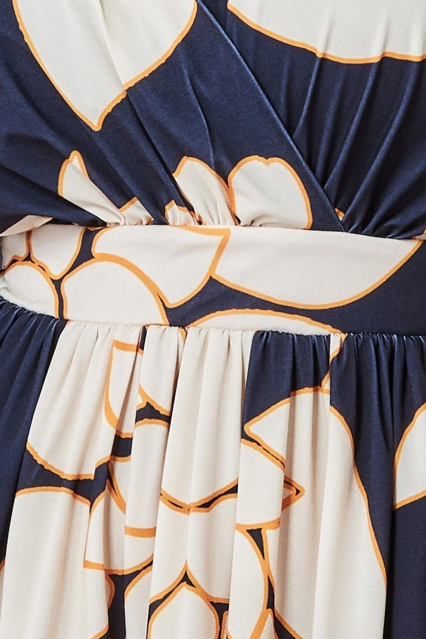 Leaf Print Flutter Sleeve Midi - Navy DR3651