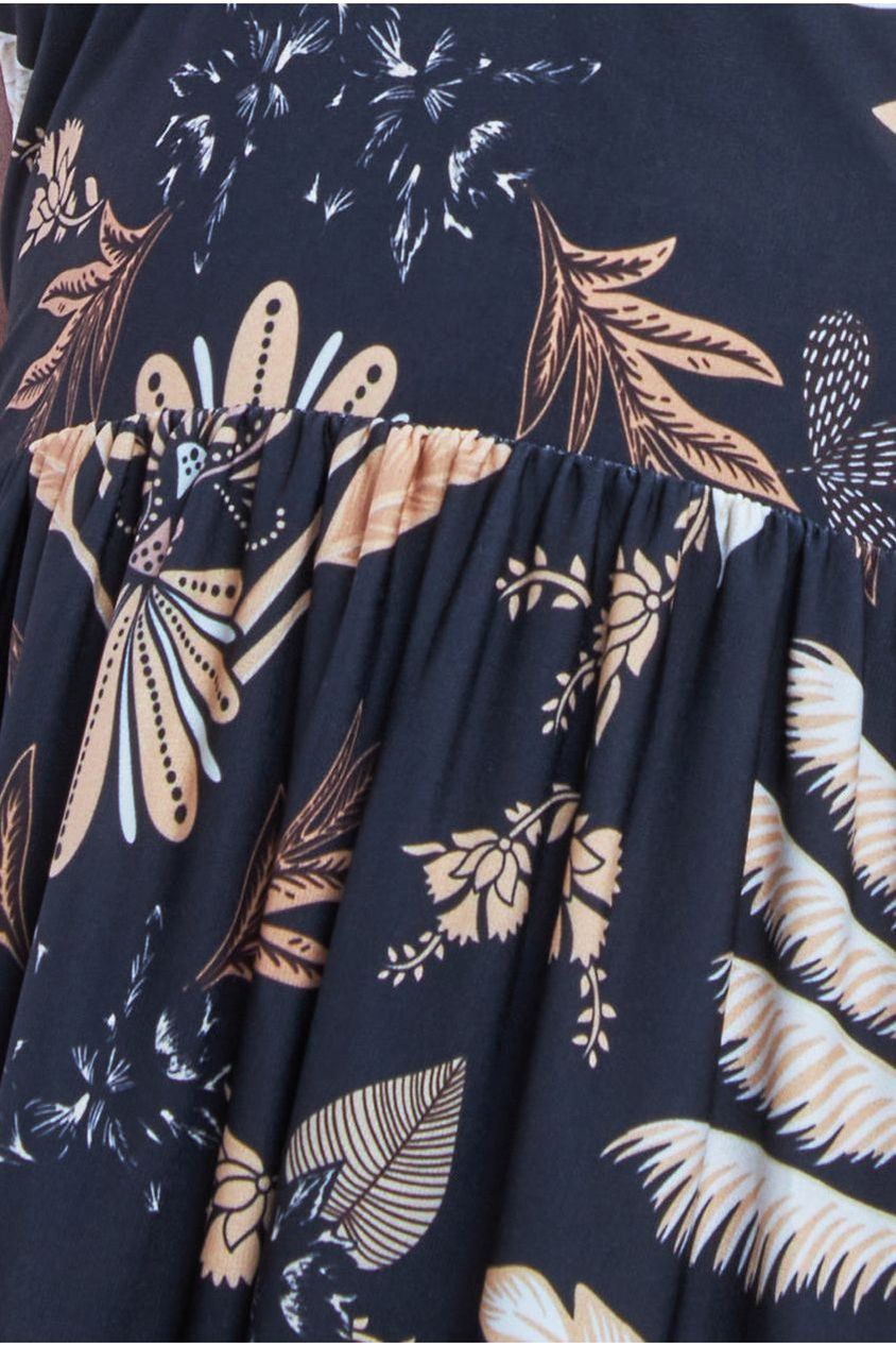 Printed Tie Back Maxi - Black DR3663